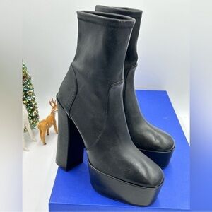 Women’s Stuart Weitzman stretch platform sky, high booty size 10 made in Spain